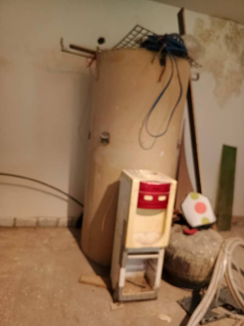 بھڑولہ گندم جمع کرنے کے لیے Wheat storage container 1