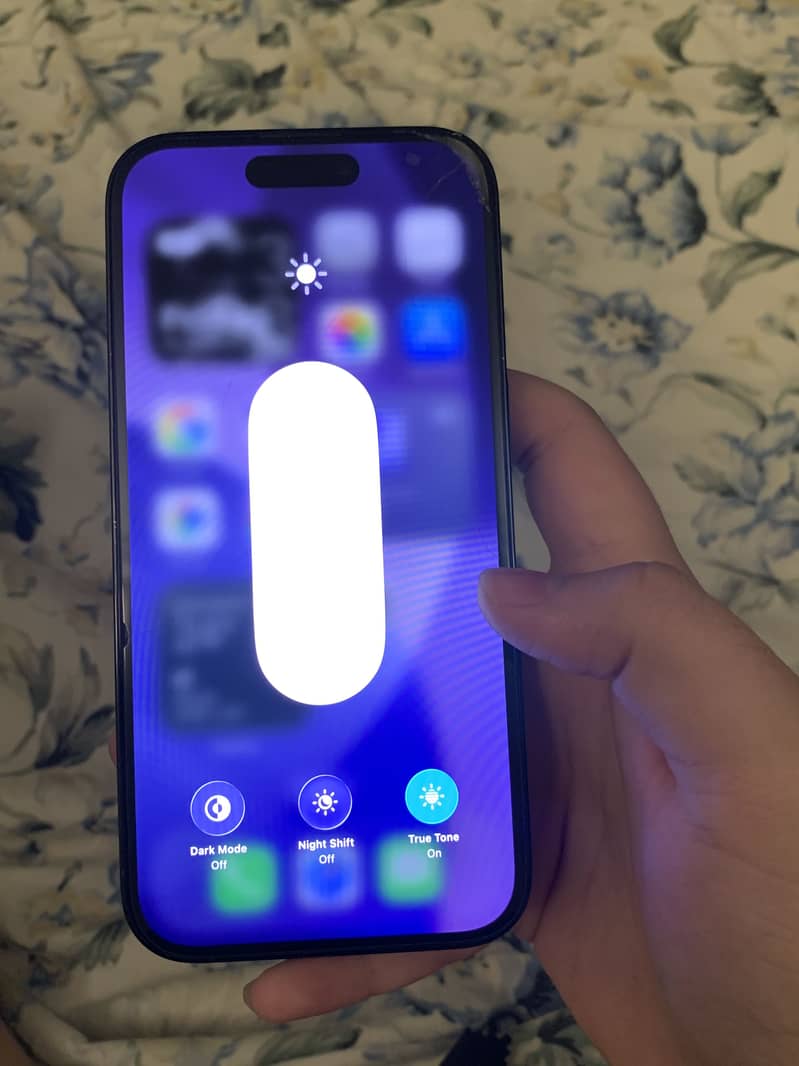 IPhone 14 pro 9