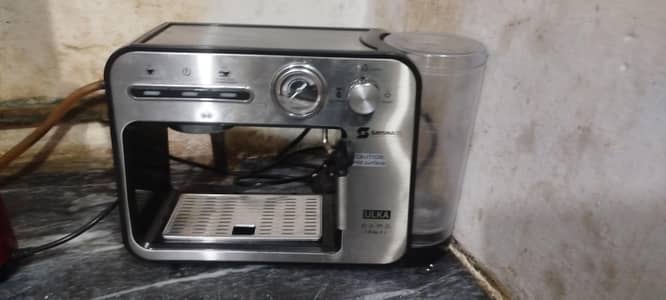 coffee machine 20 bar litel bit used
