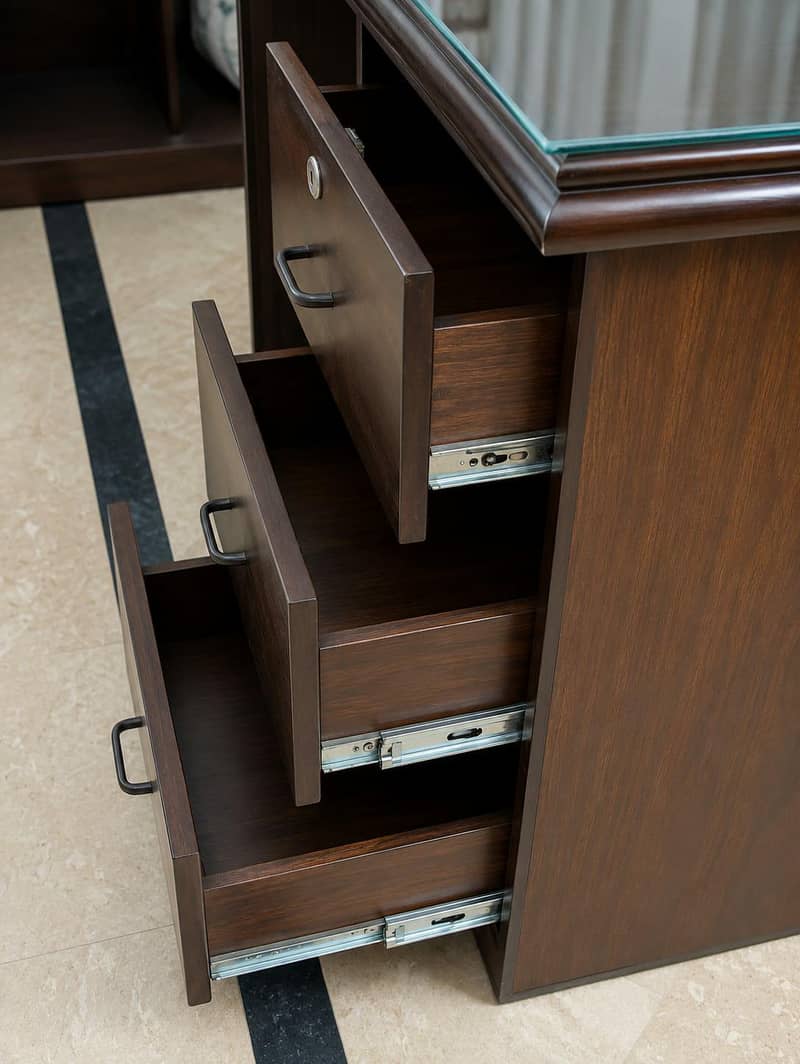 Small Executive Table 2
