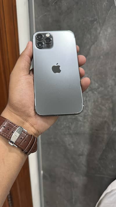 Apple iPhone 12 Pro
