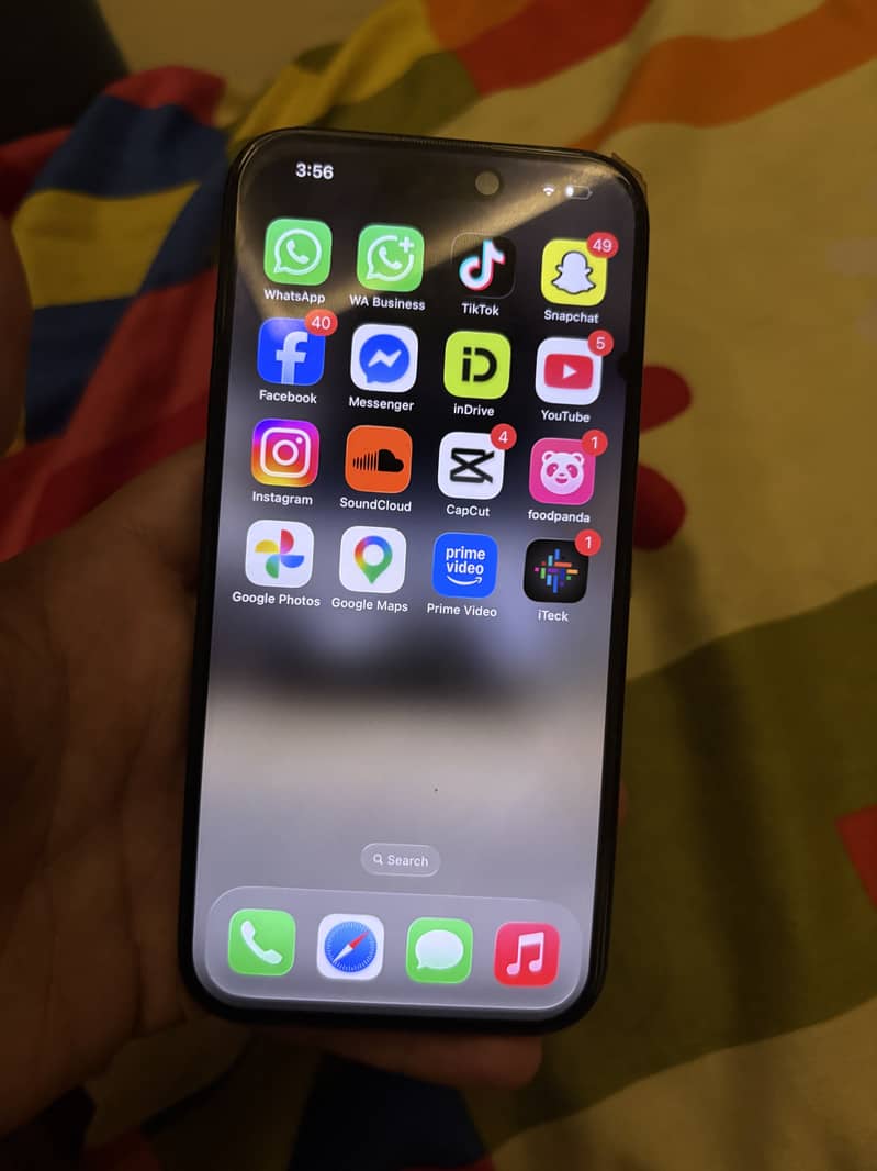 Apple iPhone 15 Pro 2