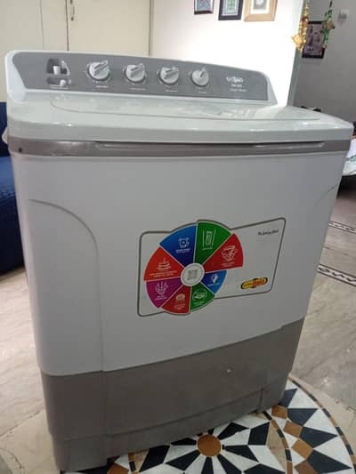 1 year use washing machine for urgent sale