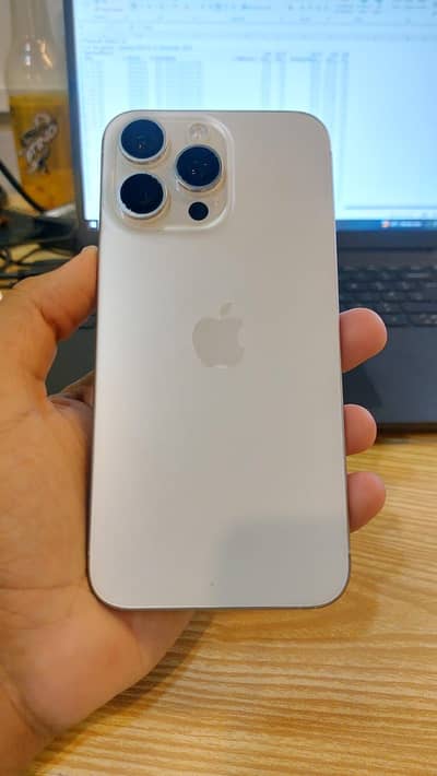 Apple iPhone 15 Pro Max