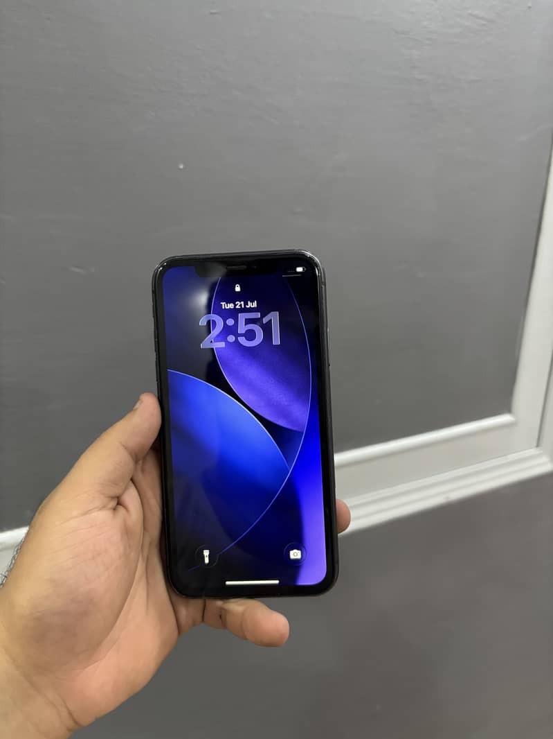 iPhone 11 2