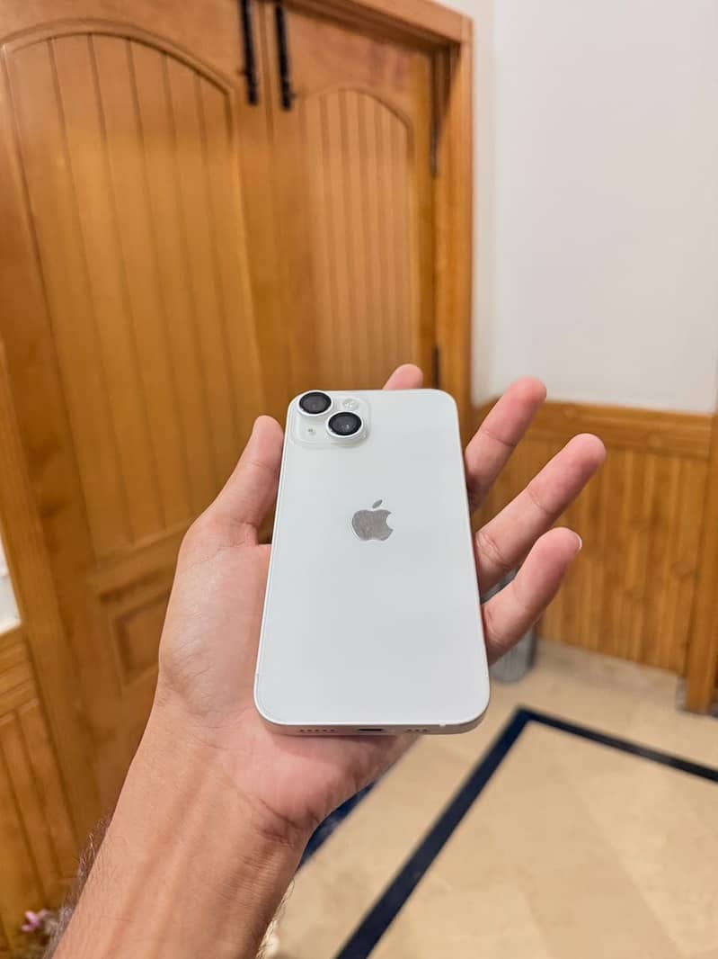 Apple iPhone 14 1