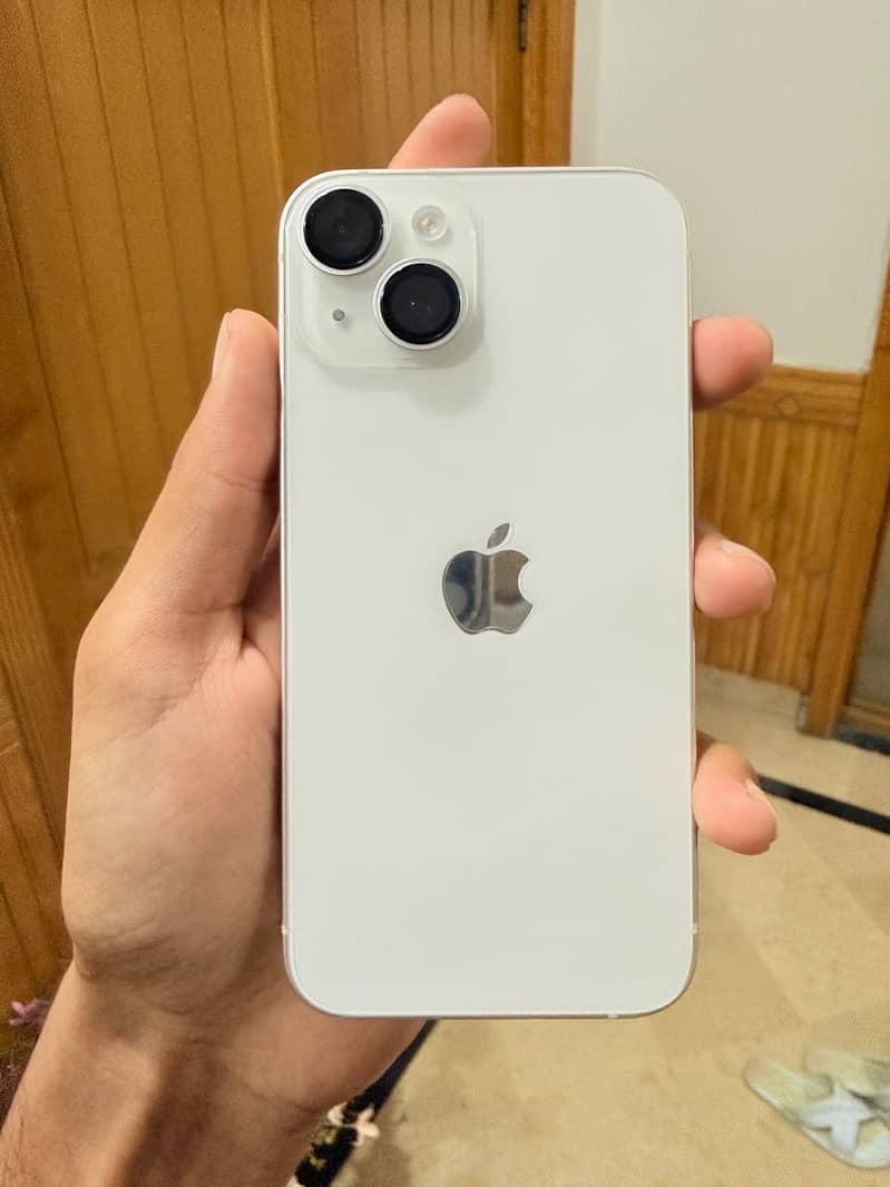 Apple iPhone 14 9