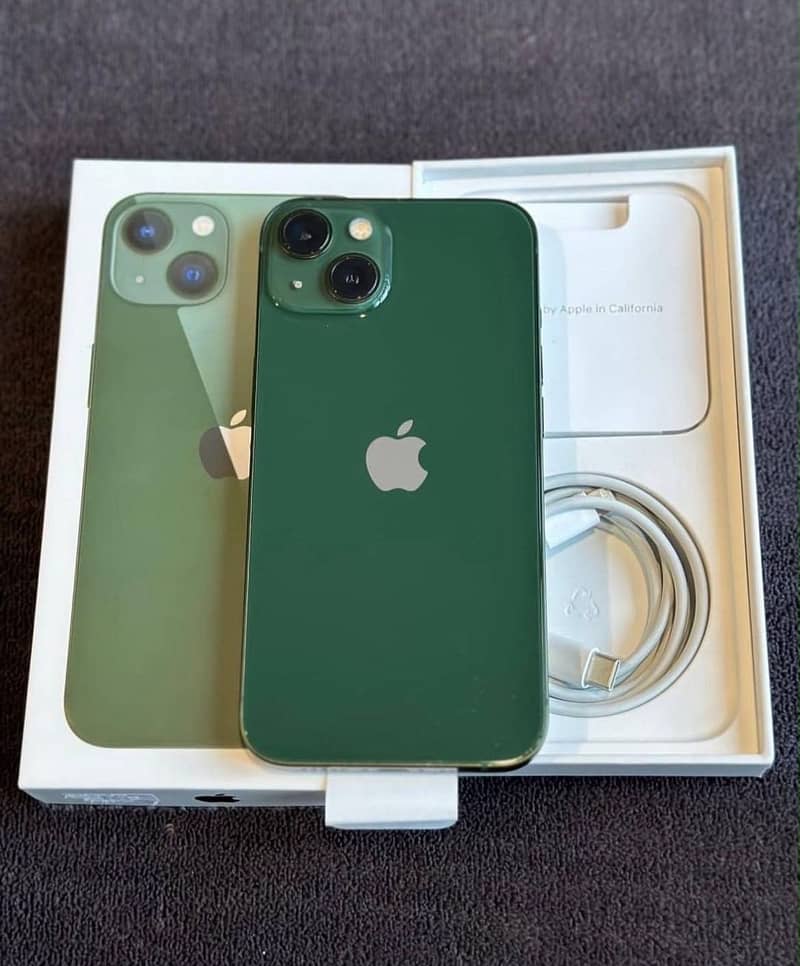 Apple iPhone 13 3