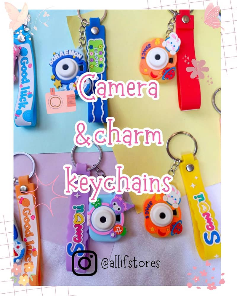 camera and charm keychains 0