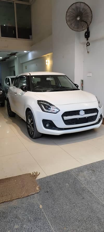 Suzuki Swift GLX VVTI 2025