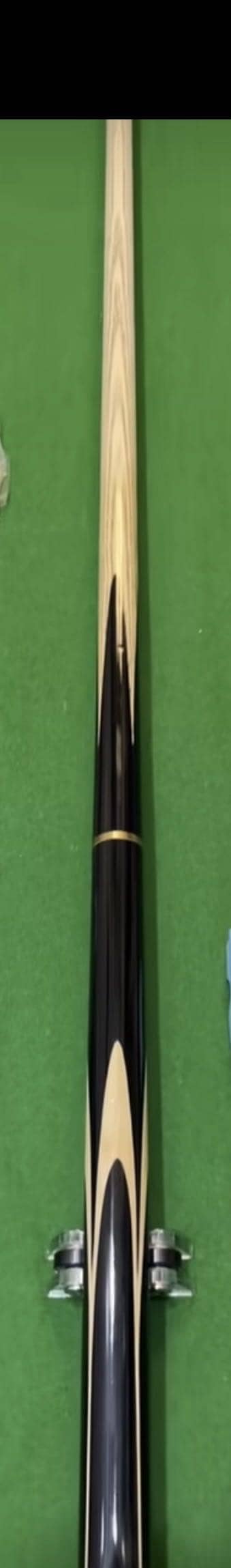 SNOOKER STICKS