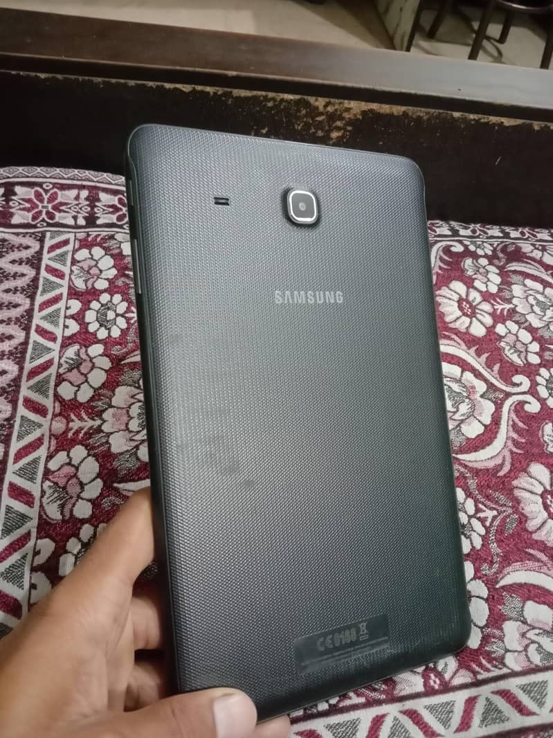 Samsung Galaxy Tab E 2