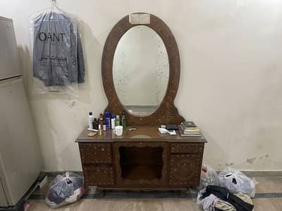 Solid Wood Vintage Dressing Table, mirror par thoray black dot hain