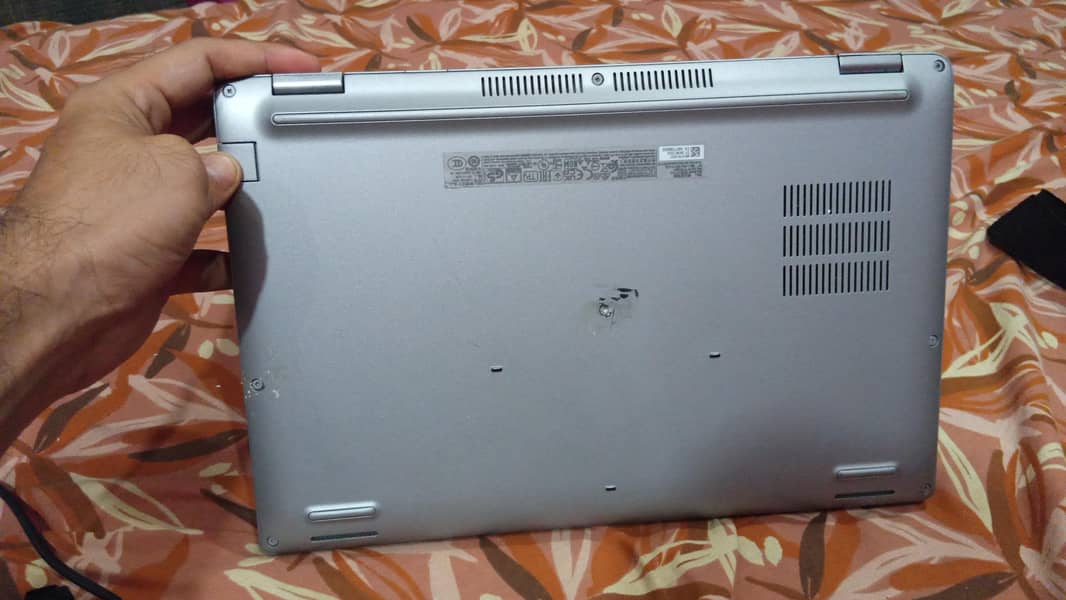 Laptop 4