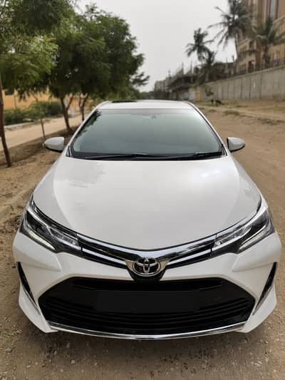 Toyota Corolla Altis Grande Black room