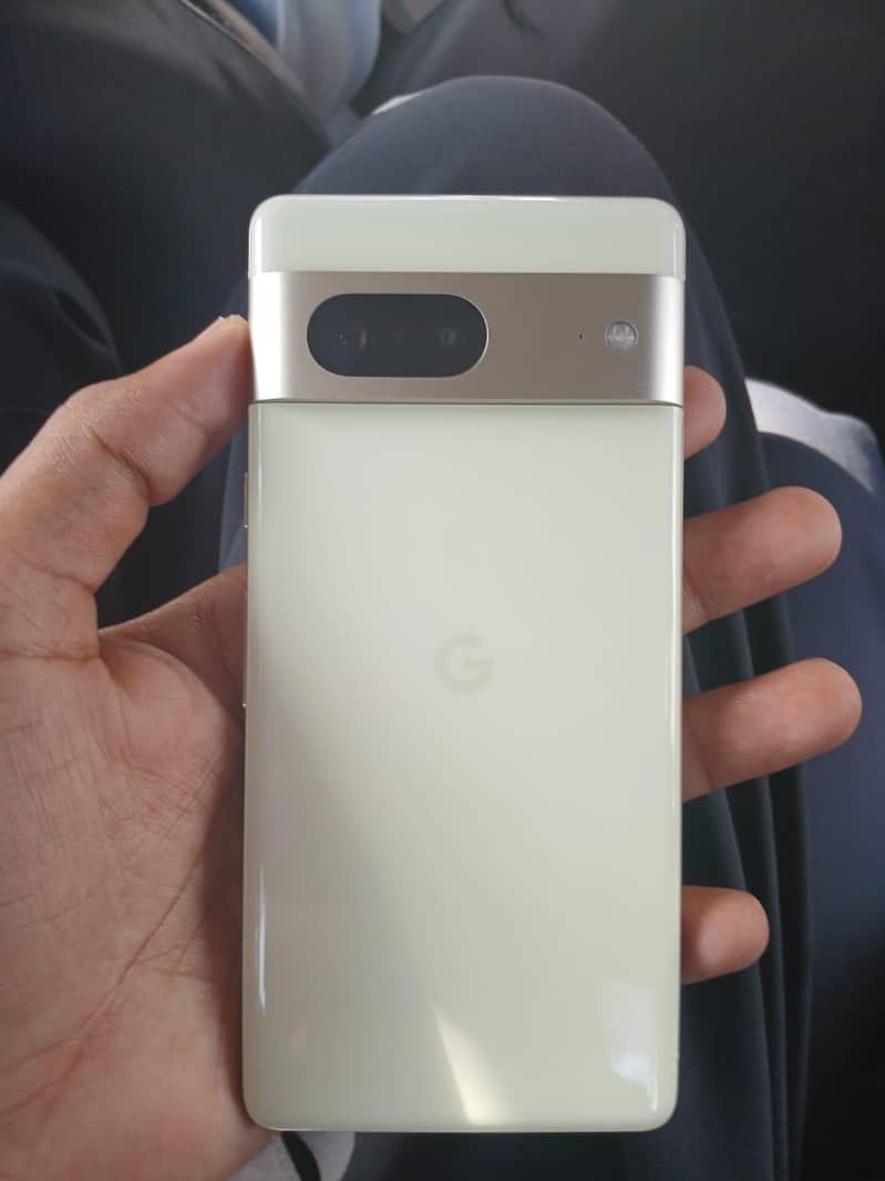 Google Pixel 7 2