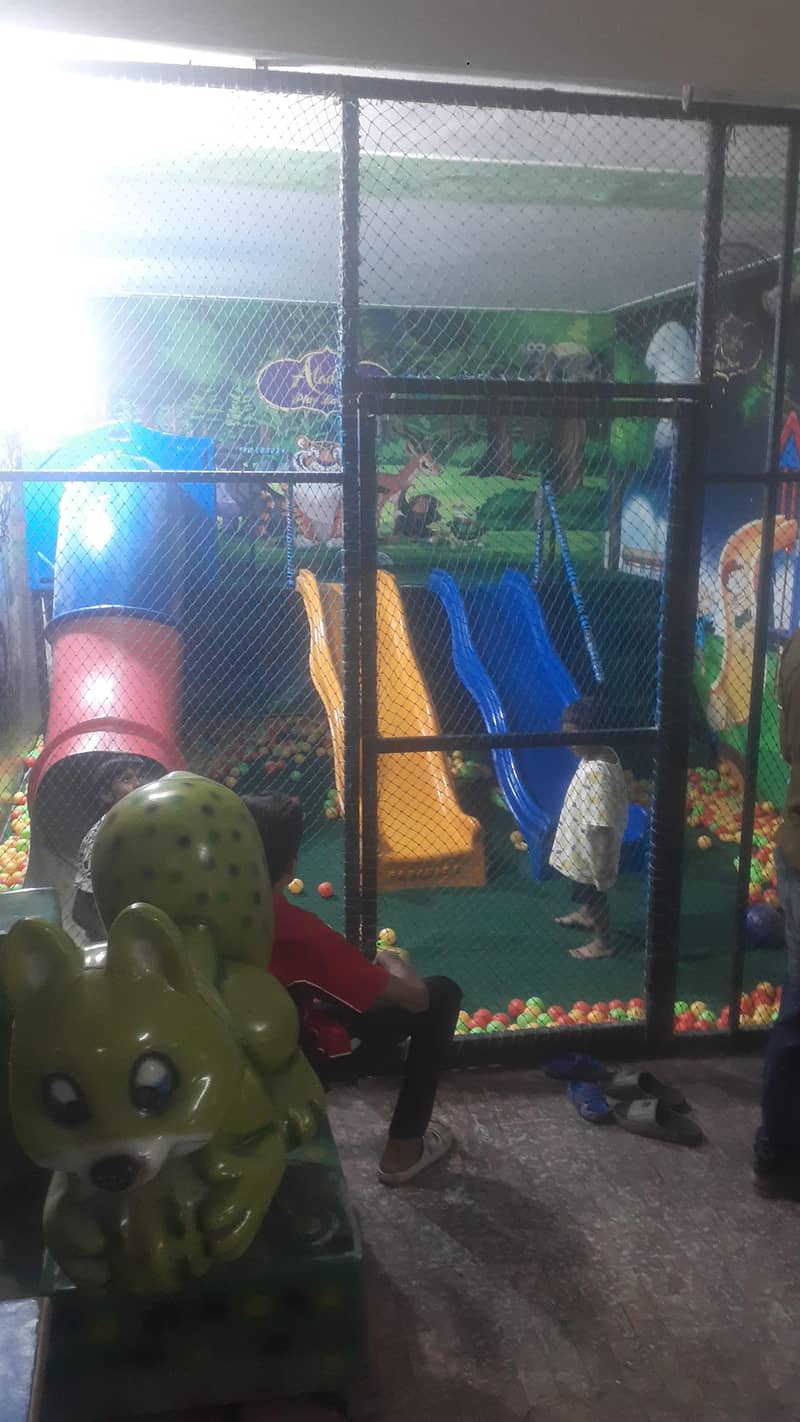 play area 0