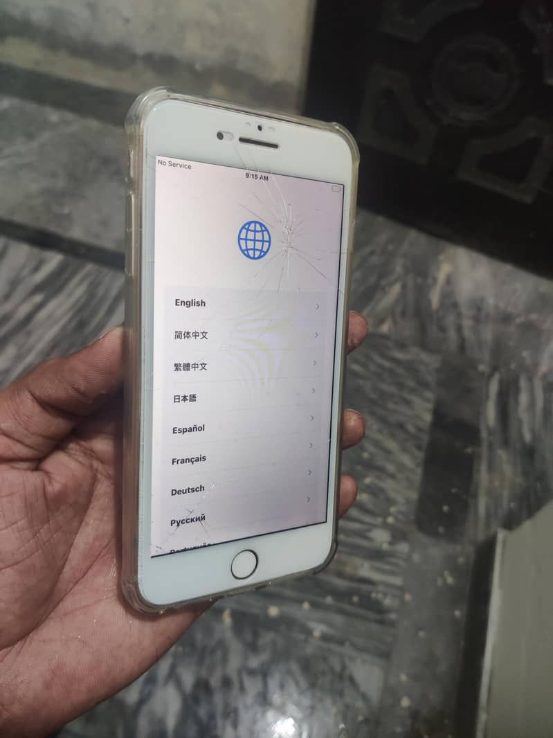 Apple iPhone 8 Plus 4