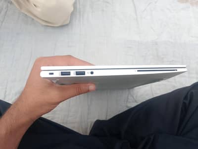 HP EliteBook 835 G8 | Ryzen 7 PRO 5850U | 8GB RAM | 256GB SSD