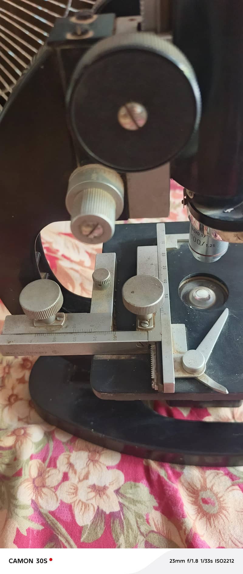microsope 0