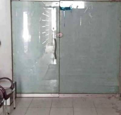 Office Glass Door 8———/6.5 feet hight 12 mm Glass motor nhi hoge ok