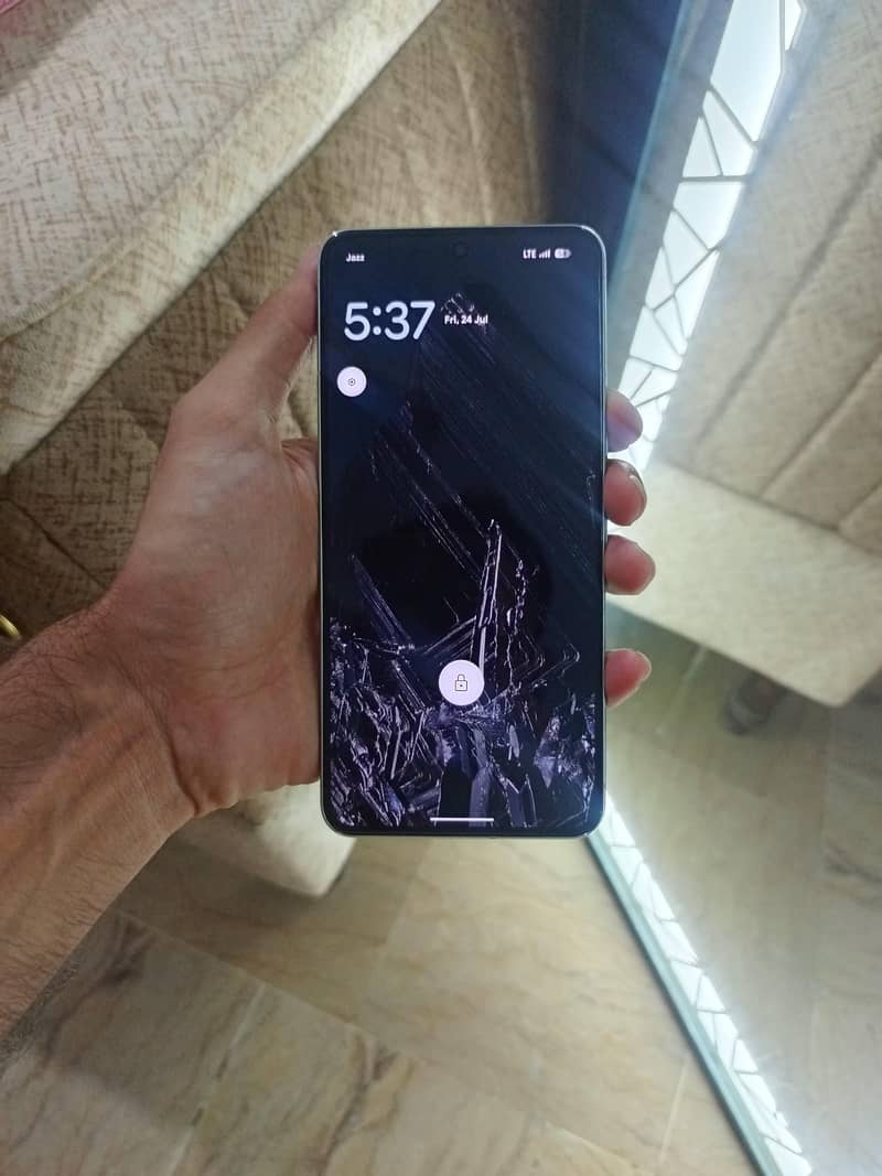 Google Pixel 8 Pro 5