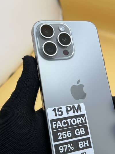 I phone 15 Pro Max 256 GB HK Factory unlock Non PTA 97% bH