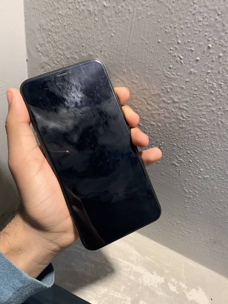 iPhone 11 Pro Max 3