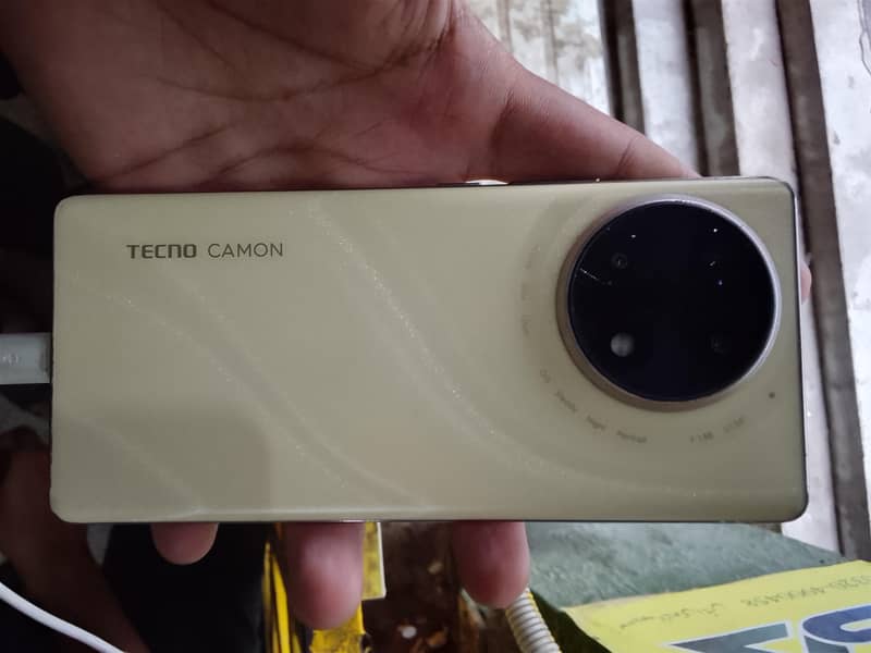 Tecno CAMON 30 5
