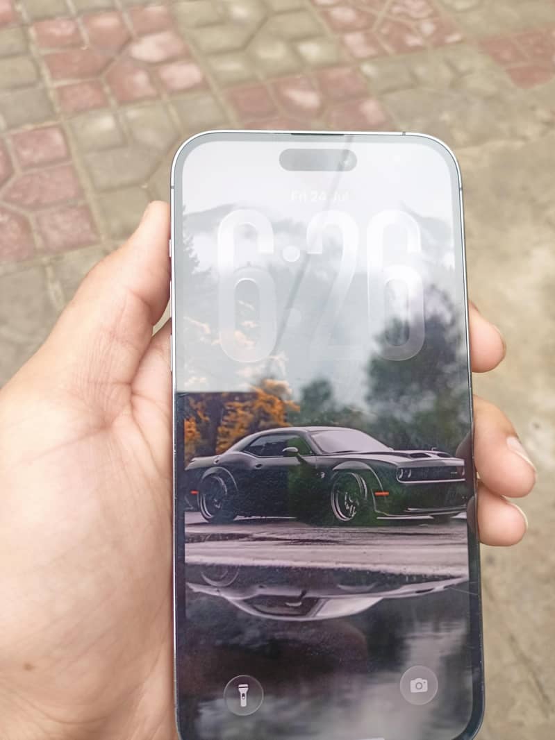 Apple iPhone 14 Pro Max 4