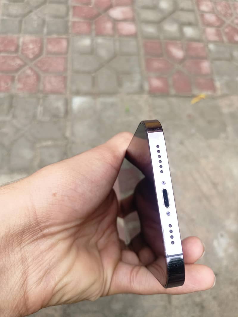 Apple iPhone 14 Pro Max 7