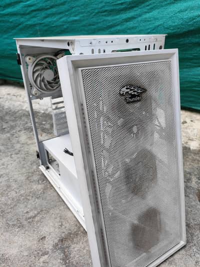 CPU Casing - CPU Cover - Gaming PC Casing Thunder Brand with Lights