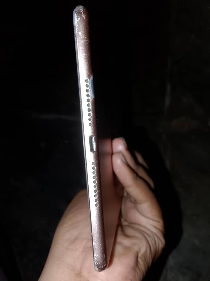 IPAD MINI 5th generation 1