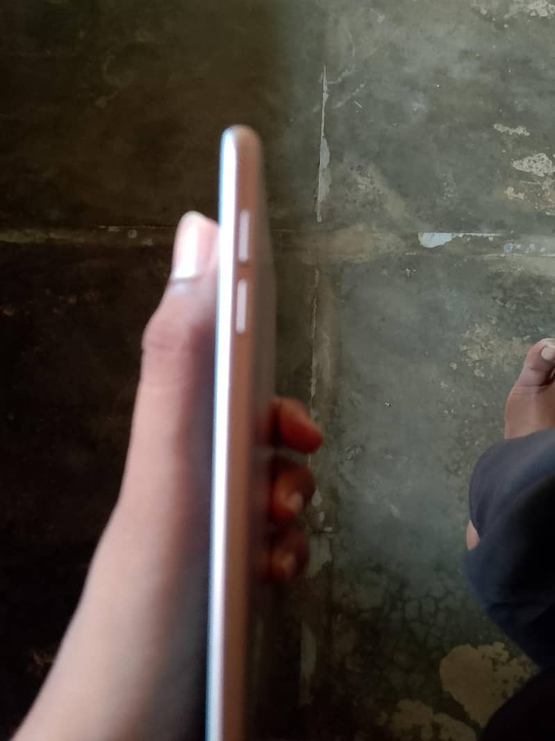 IPAD MINI 5th generation 3