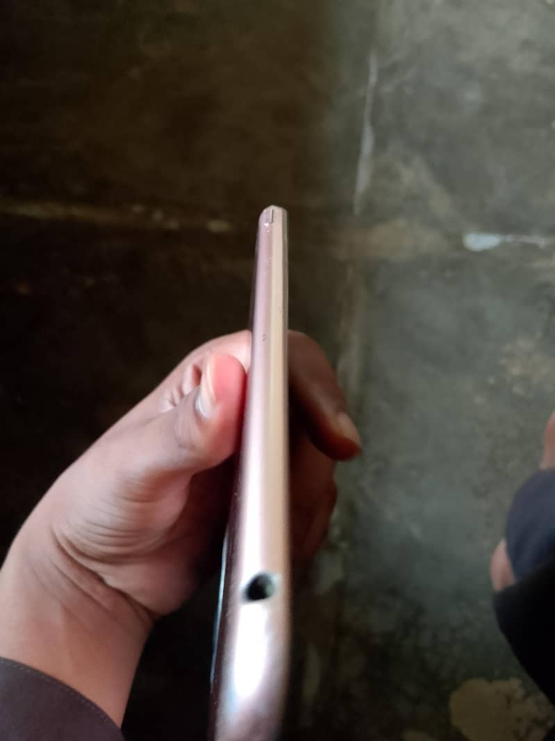 IPAD MINI 5th generation 4
