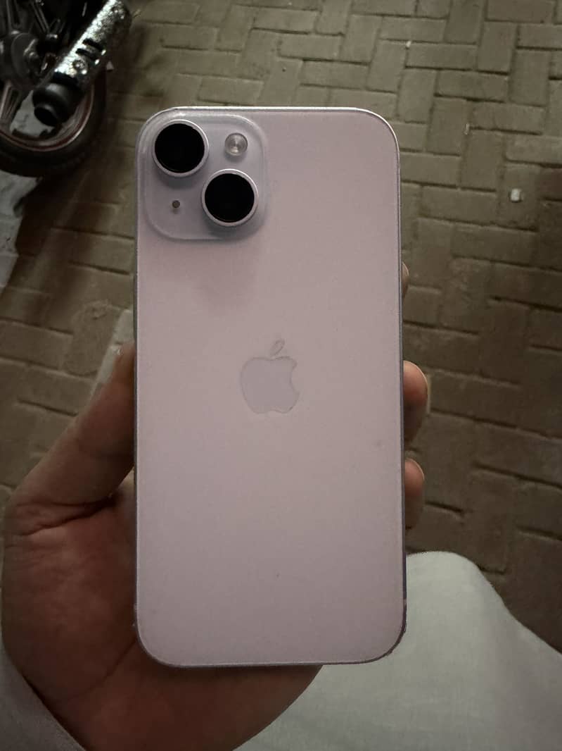 Apple iPhone 15 1