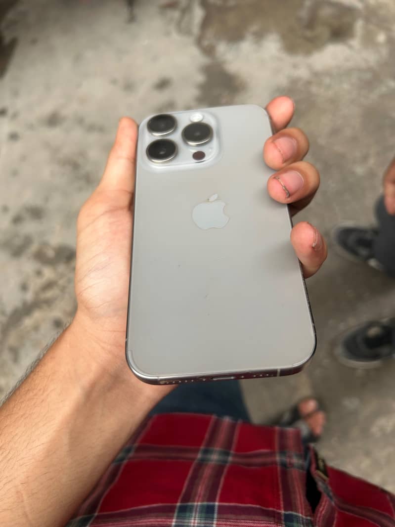 iPhone 15 pro all ok fu 10