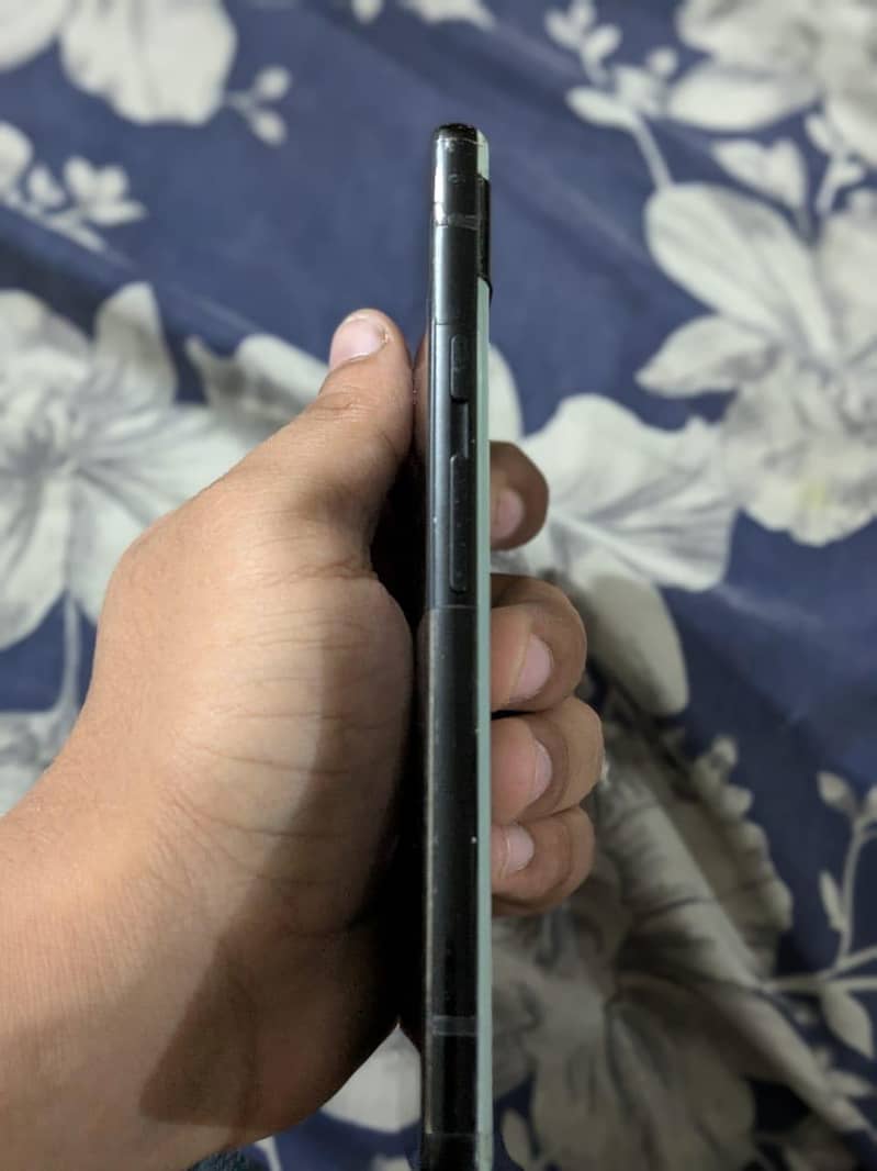 Pixel 6a 1