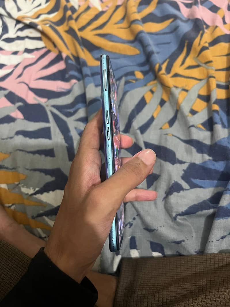 OPPO A96 1
