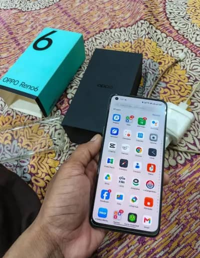 sale my oppo reno 6  box and charger