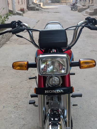 Honda CD 70