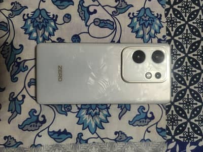 Infinix Zero 30