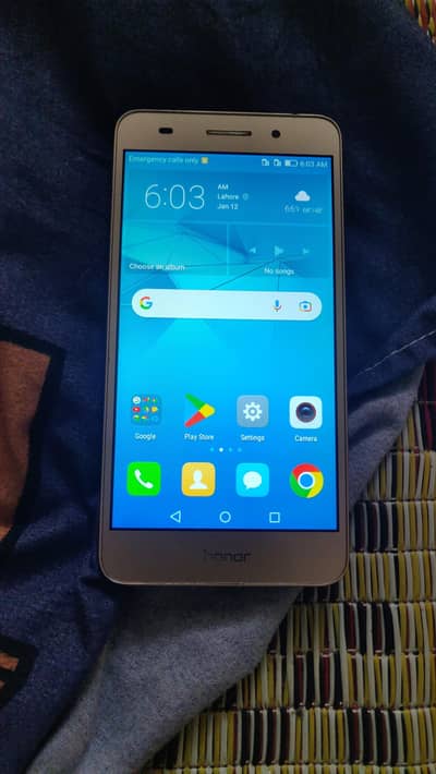 Huawei Y6 II 2gb 16gb duall sim 10 by 9