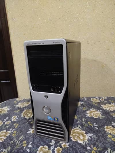 Dell Precision T5500 | Xeon X5550 | 12GB RAM | 2GB Radeon | 700GB HDD