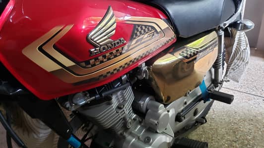 Honda CG 125 Special Edition GOLD