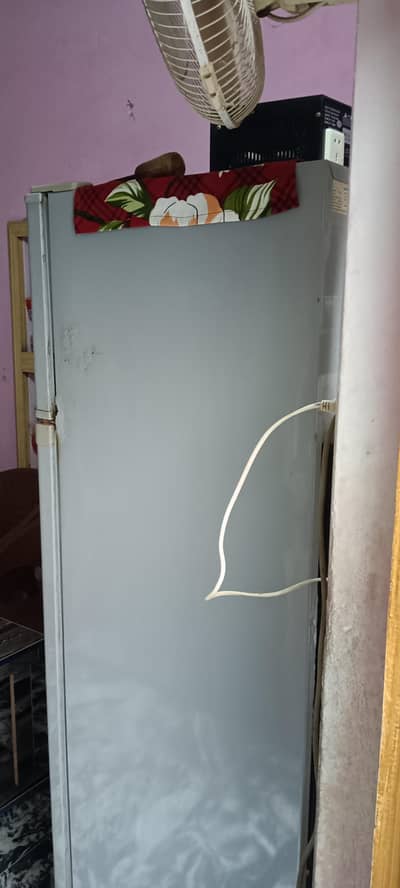 Dawlance Fridge is in Great Shape