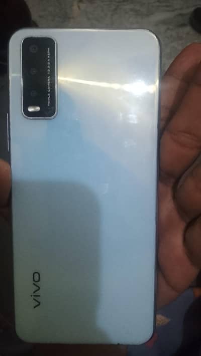 Vivo V20