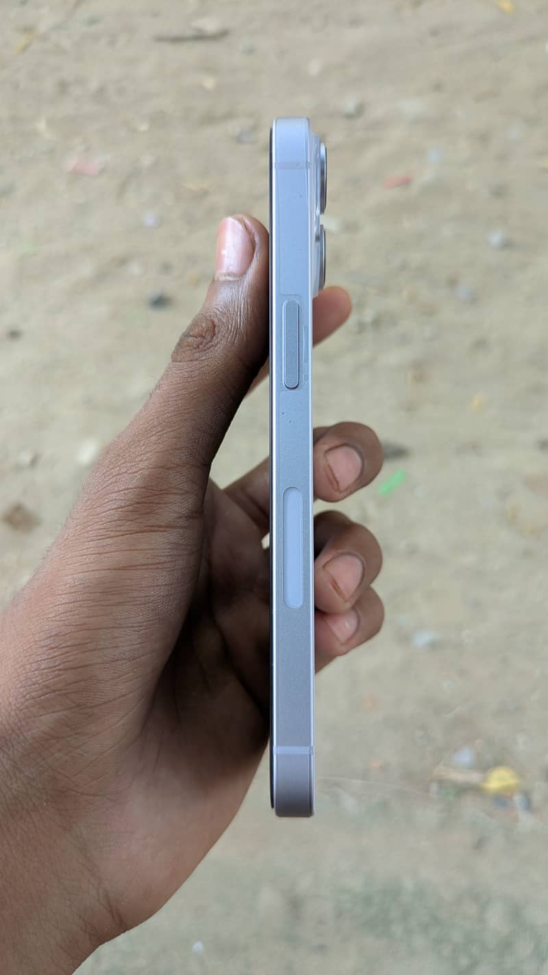 iPhone 14 2