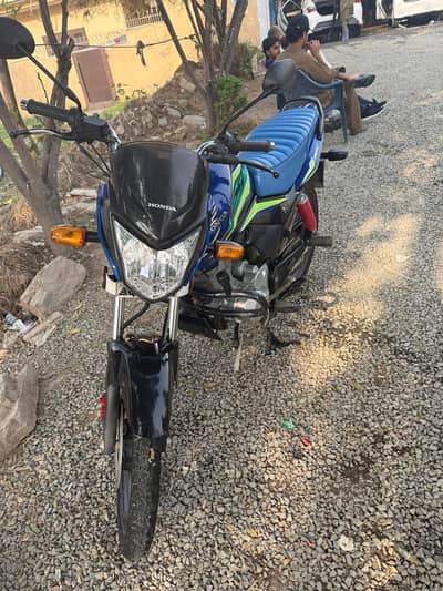 Honda CB 125 F 22/23