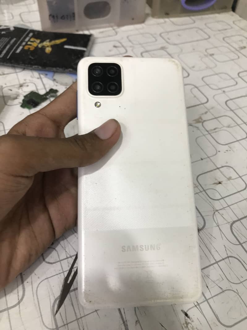 Samsung A12 1